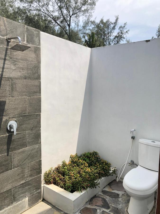 Laba Laba Bungalow Gili Meno Luaran gambar